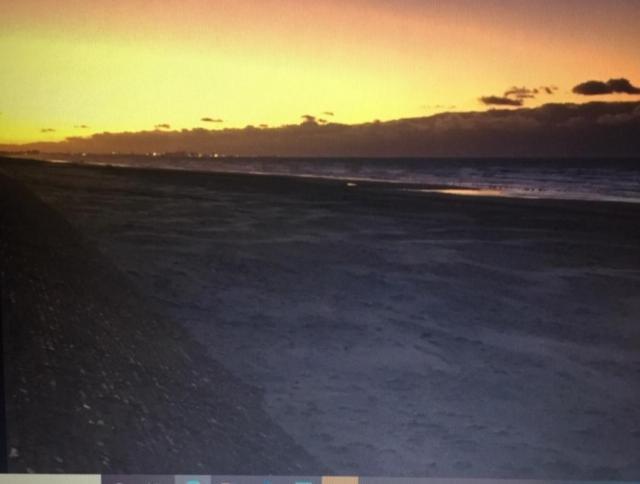 Appartement Studio Face A La Mer 브레뒨느 외부 사진