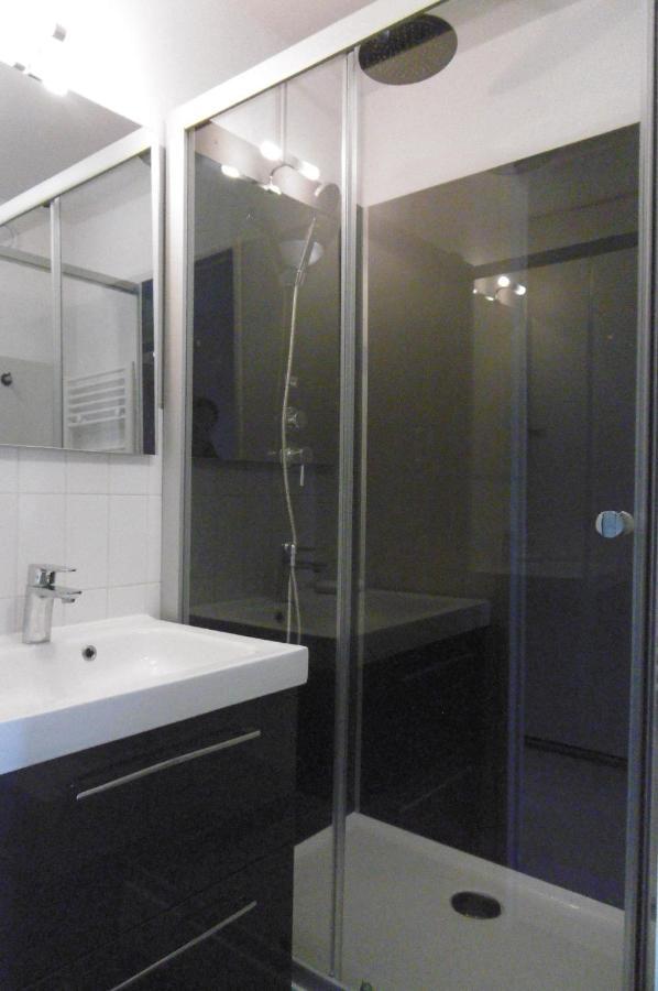 Appartement Studio Face A La Mer 브레뒨느 외부 사진
